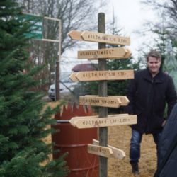 Weihnachtsmarkt mit Baumschlag 2016